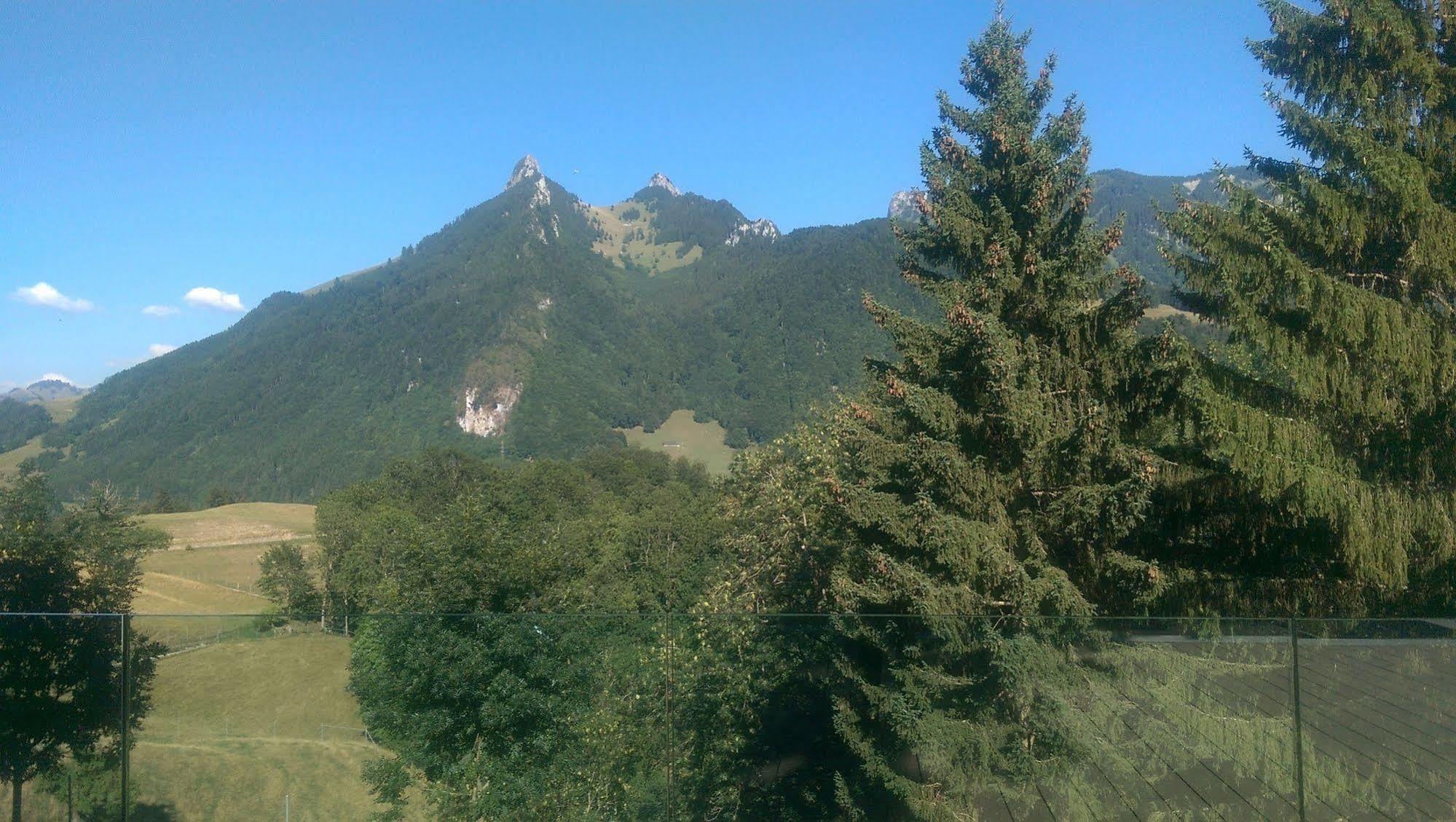 Hotel De 3*
